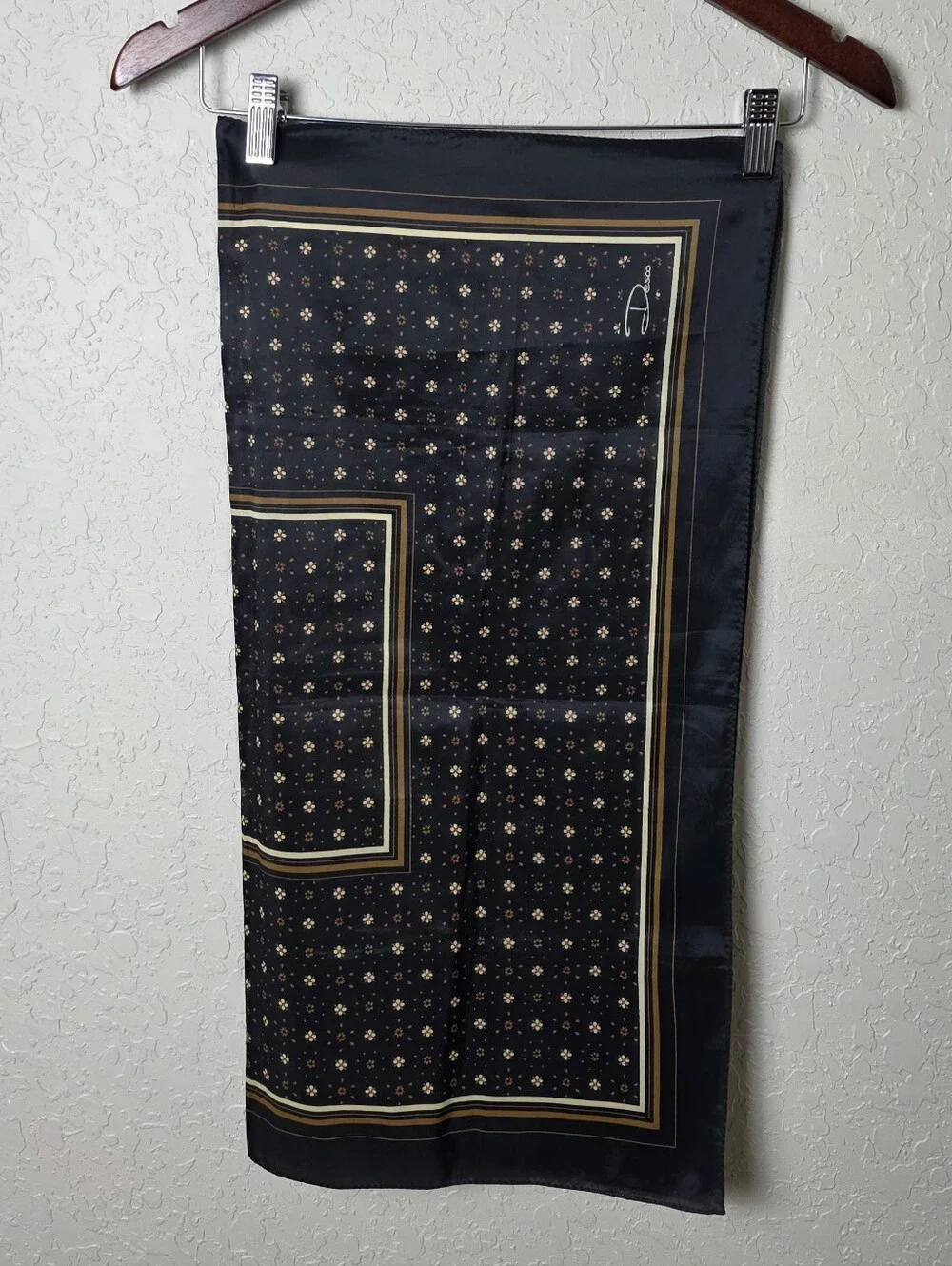 Desco Vintage Floral Square Scarf Black Brown 26x26